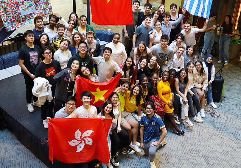 The Hong Kong Society participating in the International Festival at Davidson College, North Carolina, US.