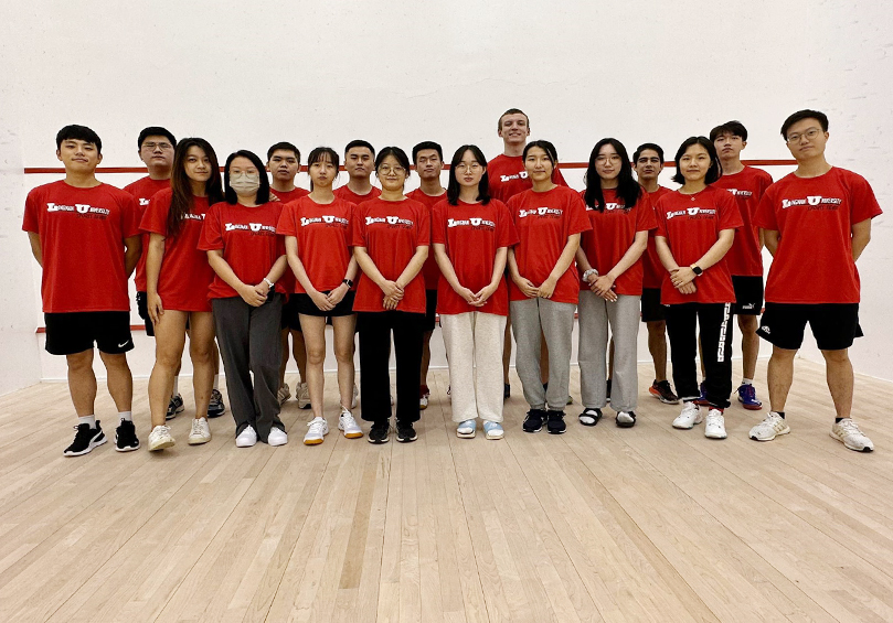  Group photograph of the LU Squash Team.